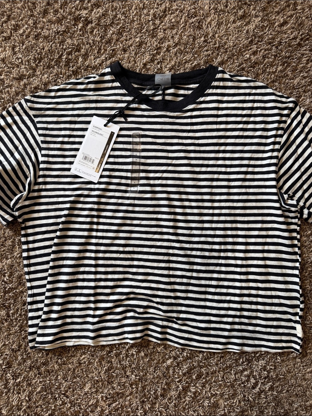 CALIA by Carrie Underwood Black & White Striped Short Sleeve Tee